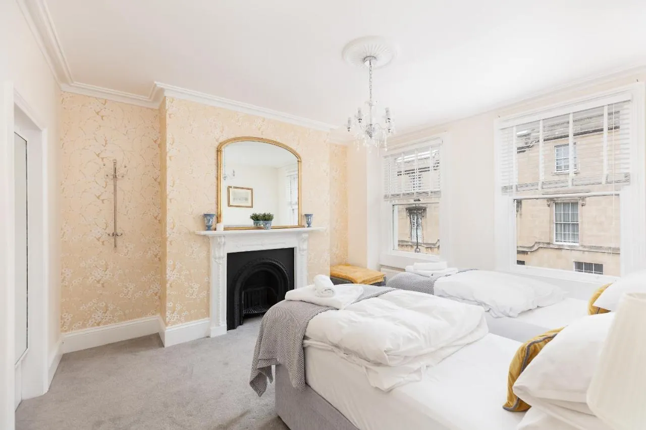 5 Bedroom Magnificent Georgian Townhouse- City Centre Bath 0*,  United Kingdom