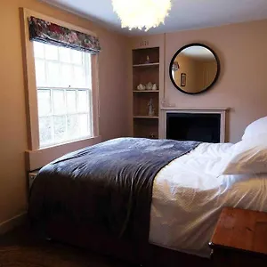  Apartment Regency 10 Minutes From Centre